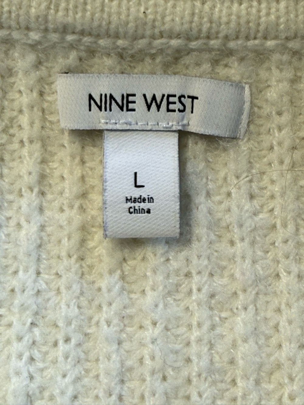 Nine West Cream Ribbed V-Neck Collared Sweater Size Large - Picture 2 of 9